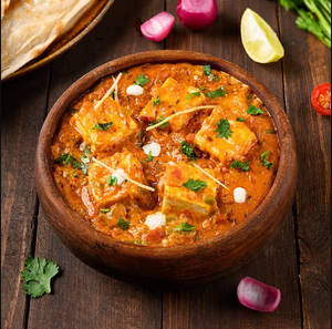 Paneer Hara Pyaaz Lababdar