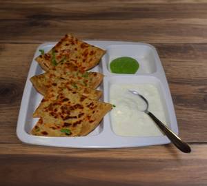 1 Desi Ghee Mooli Paratha