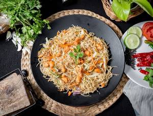 Chicken Hakka Noodles