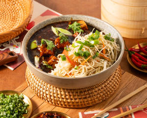 Chilli Paneer Noodles Bowl
