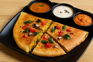 Cut masala dosa