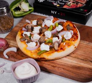 Ny Malai Paneer Pizza