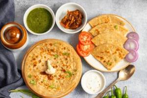 Desi Ghee Pyaaz Paratha Thali
