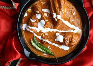 Butter Chicken With Bone