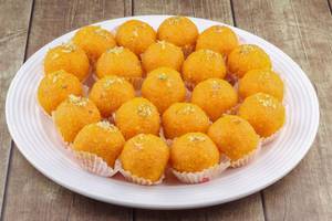 Moti Chur Laddu