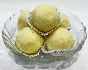 Mawa Mishri Laddu