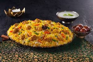 Subz-E-Biryani (Veg Dum Biryani - Serves 4).