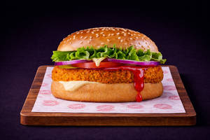 Sriracha Heatdrop Chicken Burger