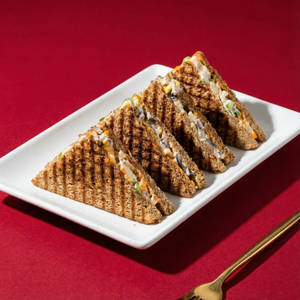 Double Paneer Tikka Sandwich