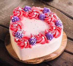 Purple Beauty Heart Shape Chocolate Flower Cake