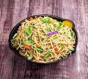 Veg Hakka Noodles