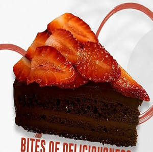 Skinny Chocolate Cake With Strawberry