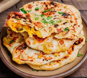 Mixed Chur Chur Naan
