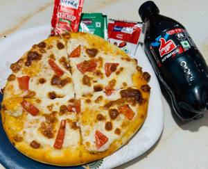 Cheese Tomato Pizza + Cold 250 Ml