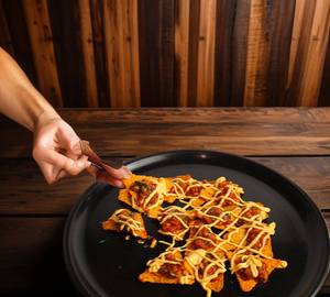 Nachos and salsa best seller