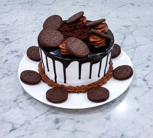 Eggless Dark Chocolate Oreo Cake (500 Gm)