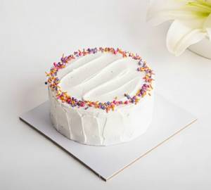 Vanilla Custard Bento Cake