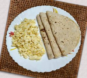 3 Atta Roti with 2 egg bhujia