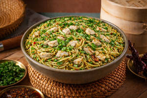 Chicken Coriander Garlic Noodles