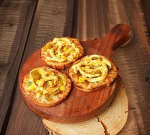 Paneer toofani garlic bread wlust try
