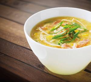 Chicken sweet corn soup