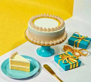 Fresh Mango Eggless Cake