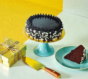 Eggless Death By Chocolate Cake