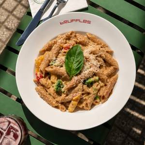 Red Lentil Pasta In Tuscan Sauce (Non-veg)