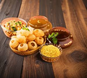 Golgappe With Khatta Mitha Pani[5 Pieace ]