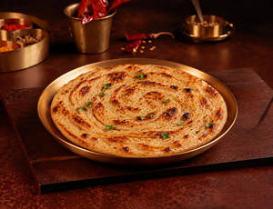 Laccha Paratha (1 Pc)