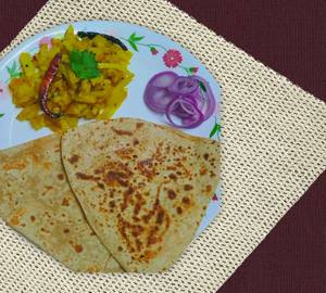 3 Paratha With Aloo Bhaja [1 Plate]
