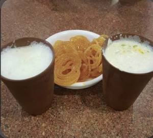 Garam Dudh , Jalebi