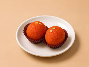 Kanpuri Laddu [2 pieces]