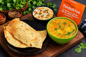 Hari Mirchi Butter Khichdi+ Veg Raita[200ML]Papad
