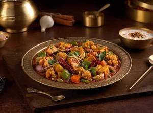 Veg Kohlapuri