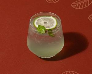 Ghondoraj Spritzer