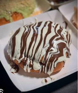 White Chocolate Bun