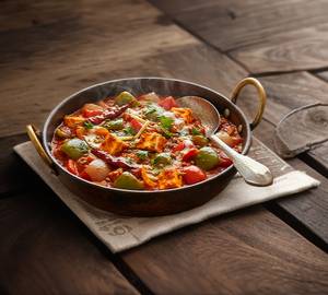 Kadhai Paneer (250 Gm)