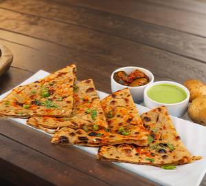 Aloo Pyaz Paratha