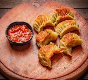 Chicken Tikka Momo (6 Pieces)