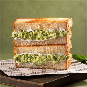 Basil Pesto x Tamago Sando
