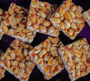 Gud Peanut Chikki ( 250 Gm )