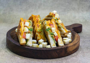 Loaded Paneer Sandwich (j)