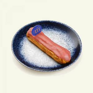 Raspberry-eclair