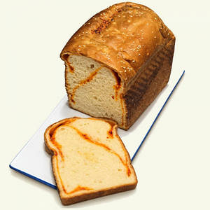 Chili-cheddar Swirl Bread (600g)