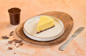 Cookie Cheesecake Slices