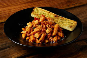 Penne Pasta Chicken [Choose Sauce]