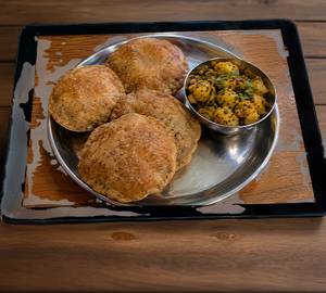 Combo kuttu puri and aloo jira