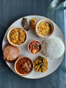 Dana Jhamarua Thali