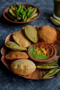 Poori Basket
